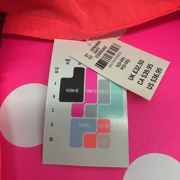 New! Victoria secret push-up - Picture 5 of 5